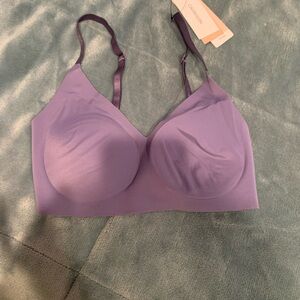 Calvin Klein Women’s Triangle Convertible Bra Strap size xs